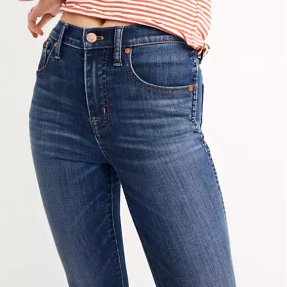 Madewell Taller 10" High-Rise Skinny Jeans in Danny Wash: TENCEL™ Denim Edition - Picture 3 of 5